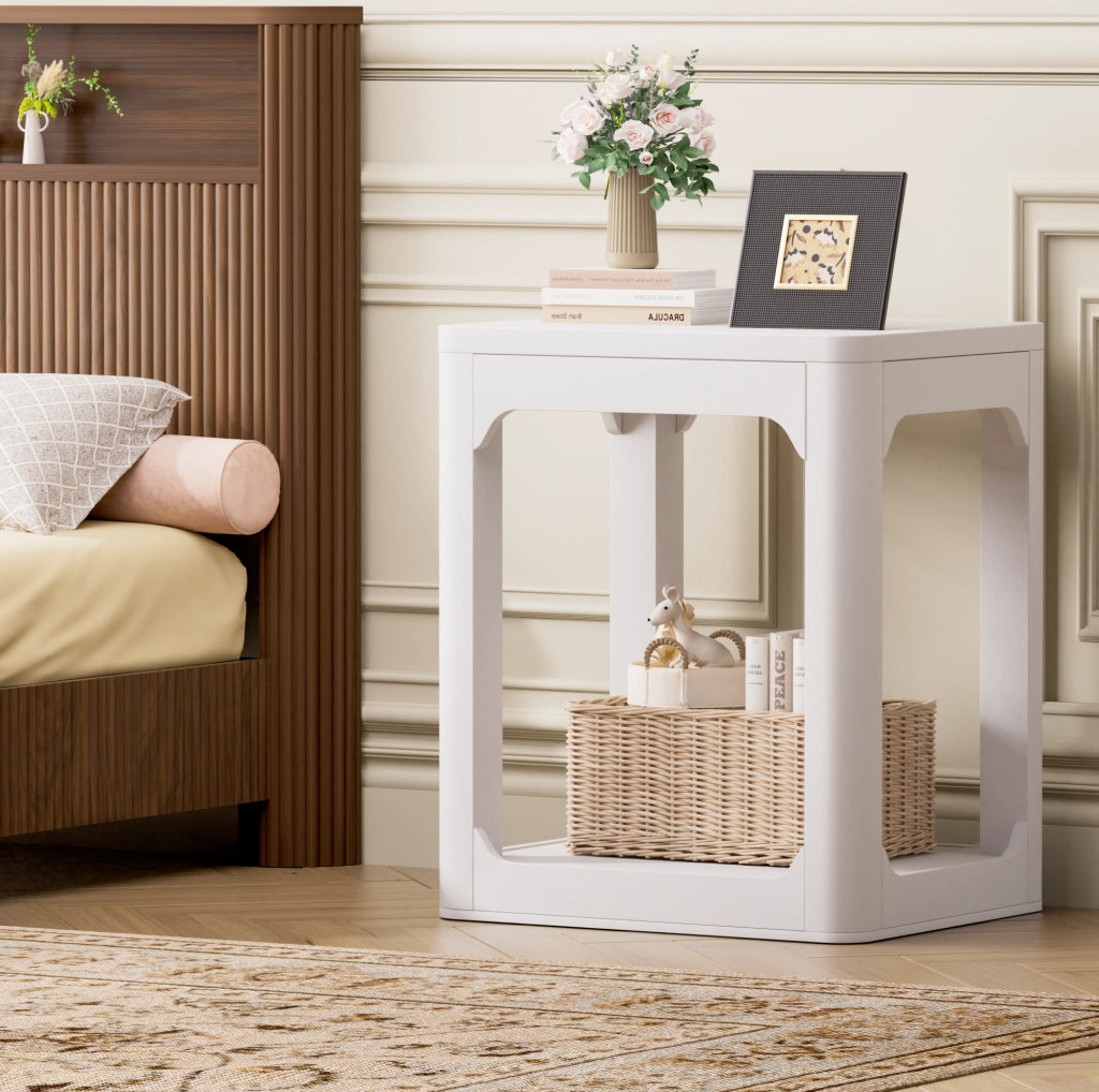 Set di 2 tavolini laterali a 2 ripiani in MDF bianco