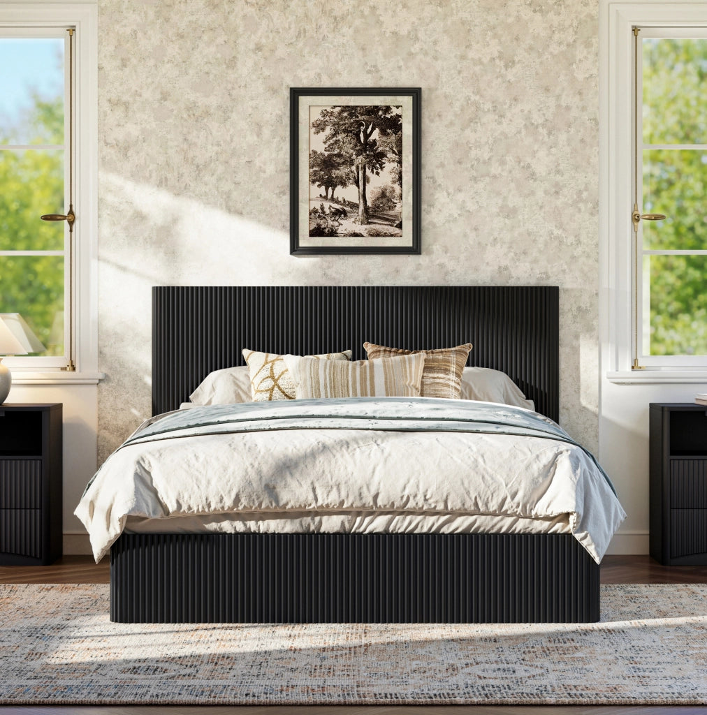 Letto con contenitore e sistema idraulico 160x200 cm, struttura in acciaio e doghe in legno massello, finitura nera lucida