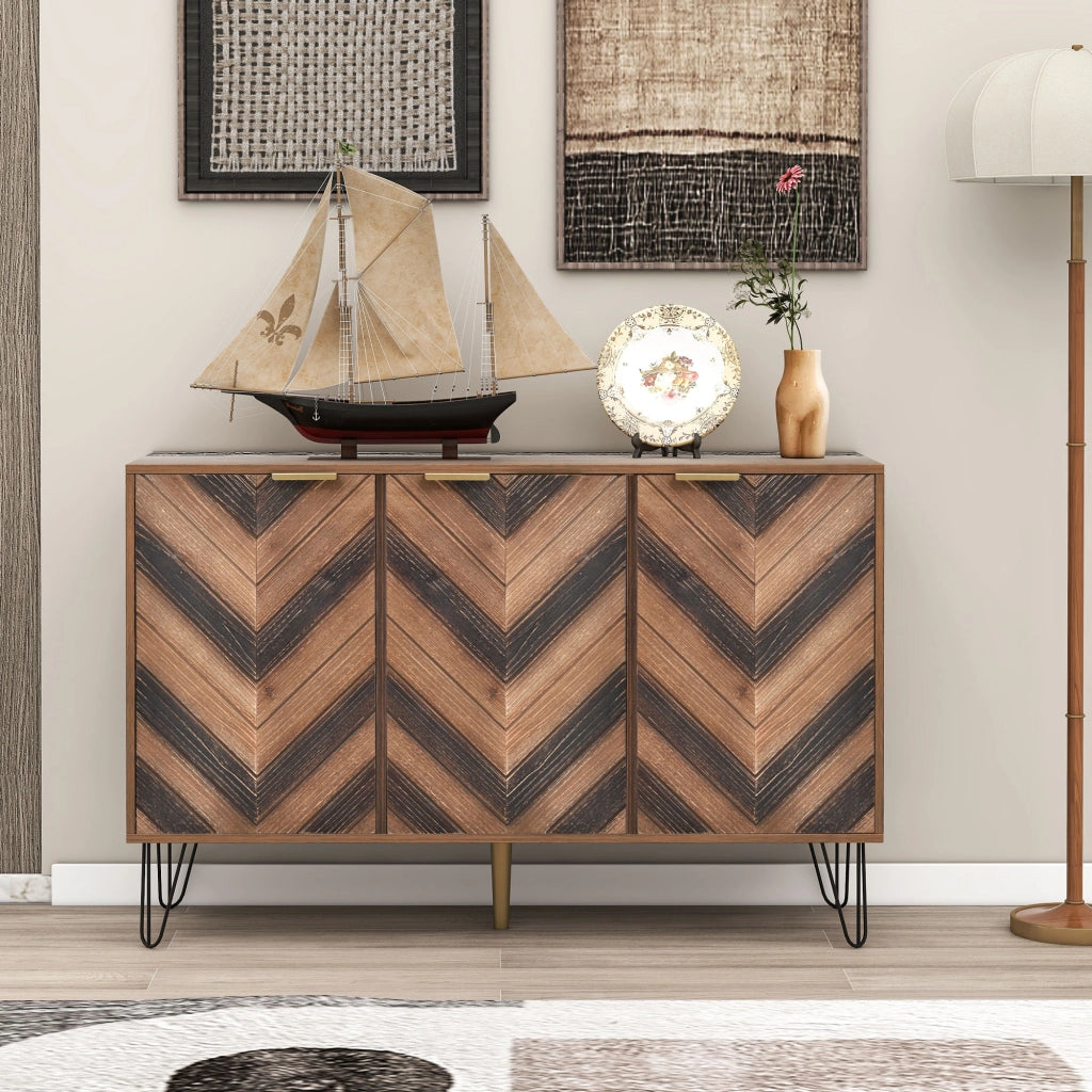 Credenza con 3 Ante e Ripiani; Maniglie Dorate; Stile Moderno; in Pannelli di Particelle; Naturale; 120¡Á38¡Á76;5 cm