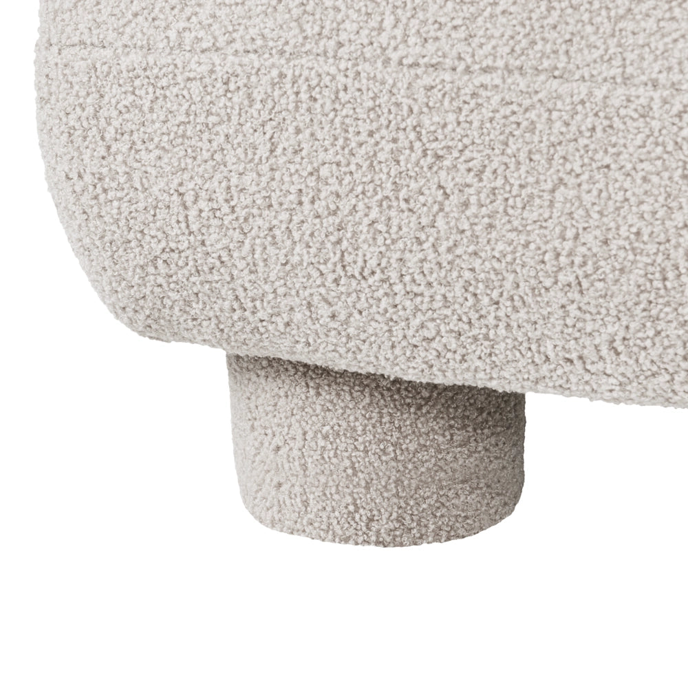 Pouf modulare singolo a profilo ribassato in tessuto bouclé bianco sporco
