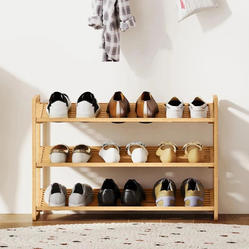SCAFFALE SCARPIERA A 3 LIVELLI PER 12 SCARPE CON RIPIANI A DOGHE IN BAMB¨, 76X33X50.8 CM, COLORE LEGNO