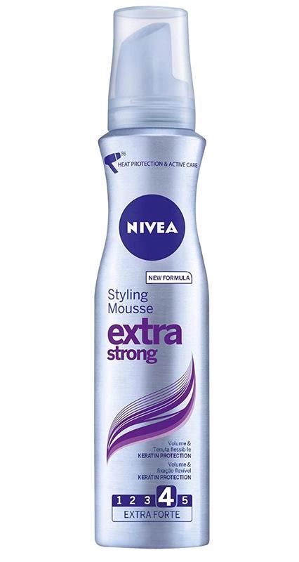 NIVEA SPUMA 150 ML EXTRA STRONG