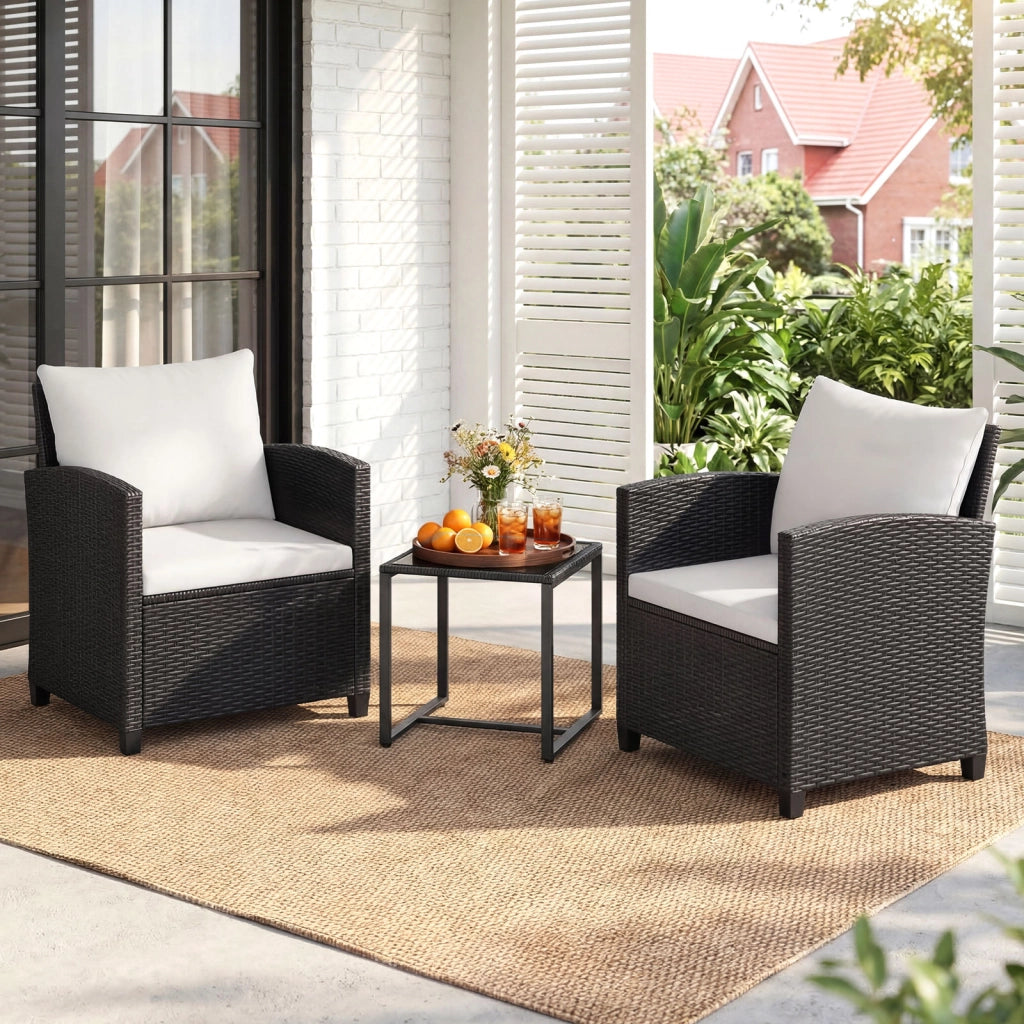 Set mobili da giardino a 3 pezzi con 2 poltrone e 1 tavolino in vetro temperato, Salotto da esterno in rattan PE Nero+Beige