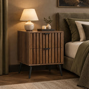 Comodino moderno con 2 cassetti 45x40x53 cm in MDF color noce HAVRYA