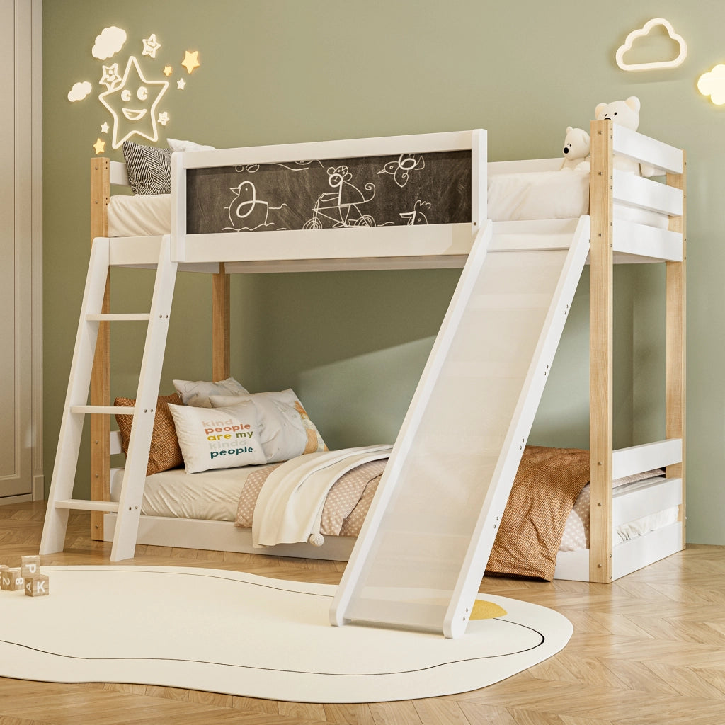 Letto a castello per bambini bianco 90x200 cm con scala, scivolo e lavagna