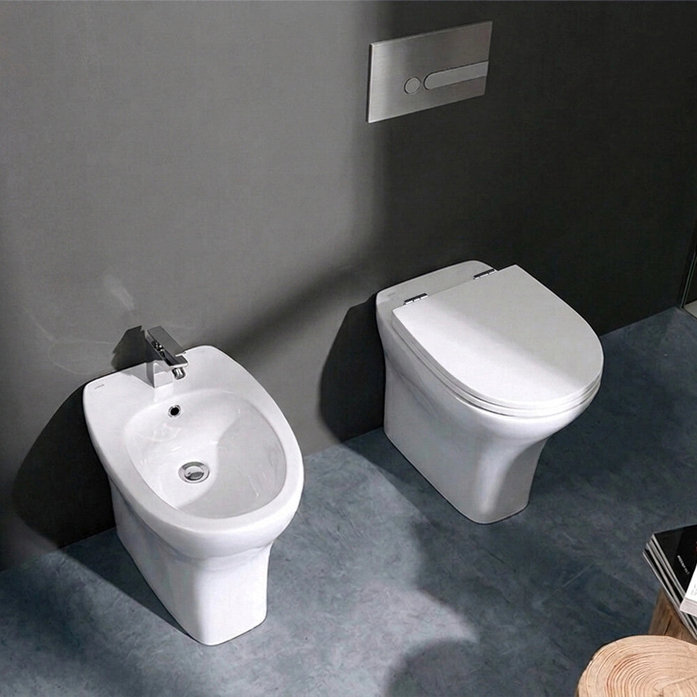 Wc filomuro in ceramica bianco h 47 con scarico universale Evolution Sanitosco