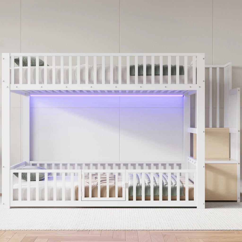 Letto a castello 140x200 cm con scala contenitore e LED, Bianco