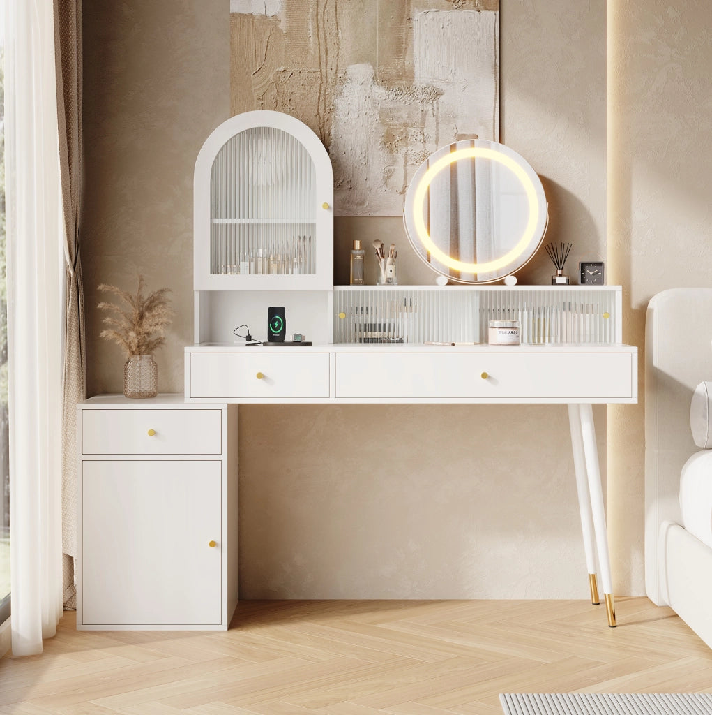 Toeletta bianca con specchio LED, prese e piano estensibile