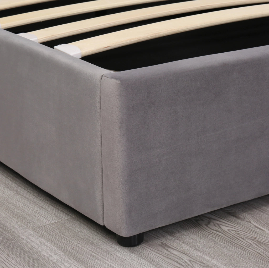 Letto matrimoniale 140x200 cm con contenitore idraulico e rete in velluto grigio