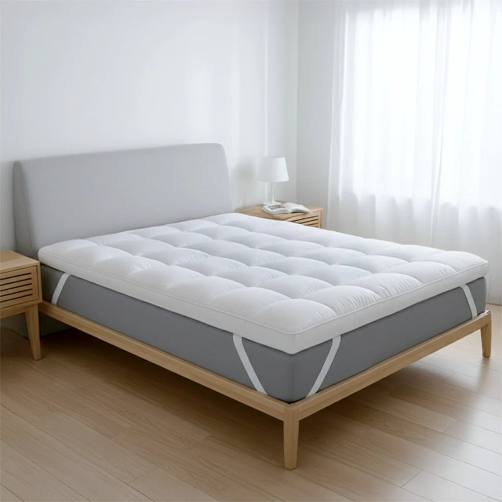 Topper 160x190 cm con Imbottitura in Ovatta da 1000 gr/m² | Coprimaterasso Extra Comfort con Camera d'Aria Traspirante Incorporata