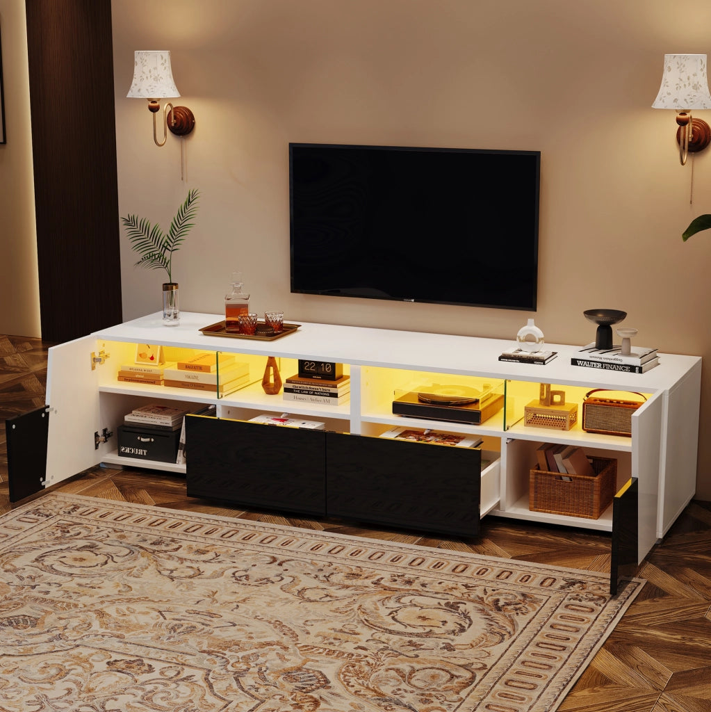 Mobile TV lucido con LED e ampio spazio contenitivo