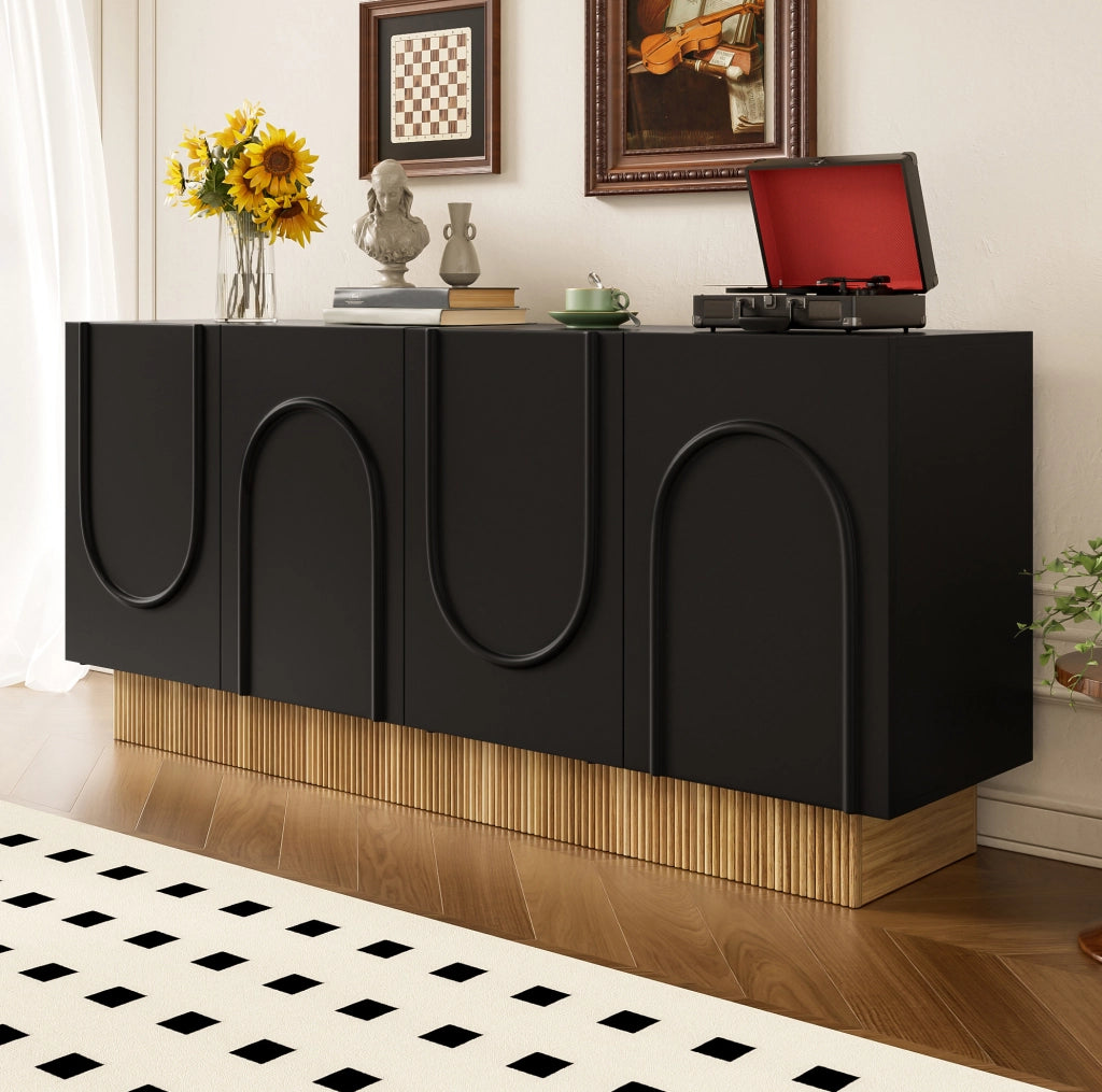 Credenza moderna con 4 ante e ampio spazio interno