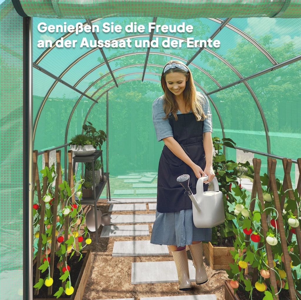 Serra a tunnel in plastica verde con porte e finestre avvolgibili