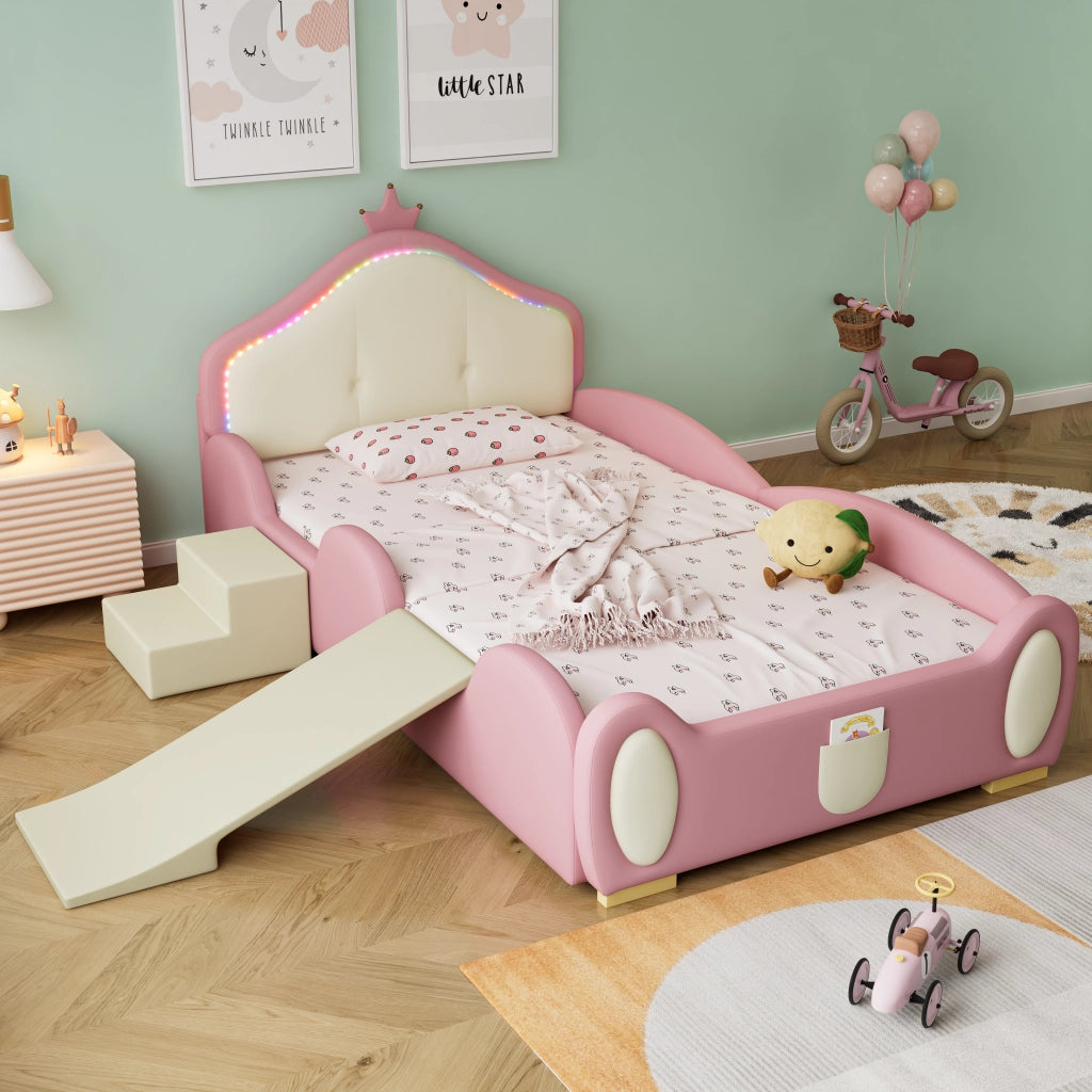 Letto imbottito per bambini 90x200 cm in PU rosa e beige con corona; LED; scivolo e scaletta per cameretta