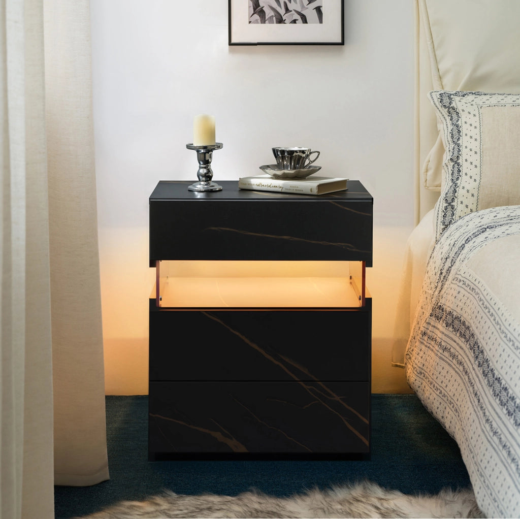 Comodino con LED RGB e 3 cassetti in legno ingegnerizzato nero e oro