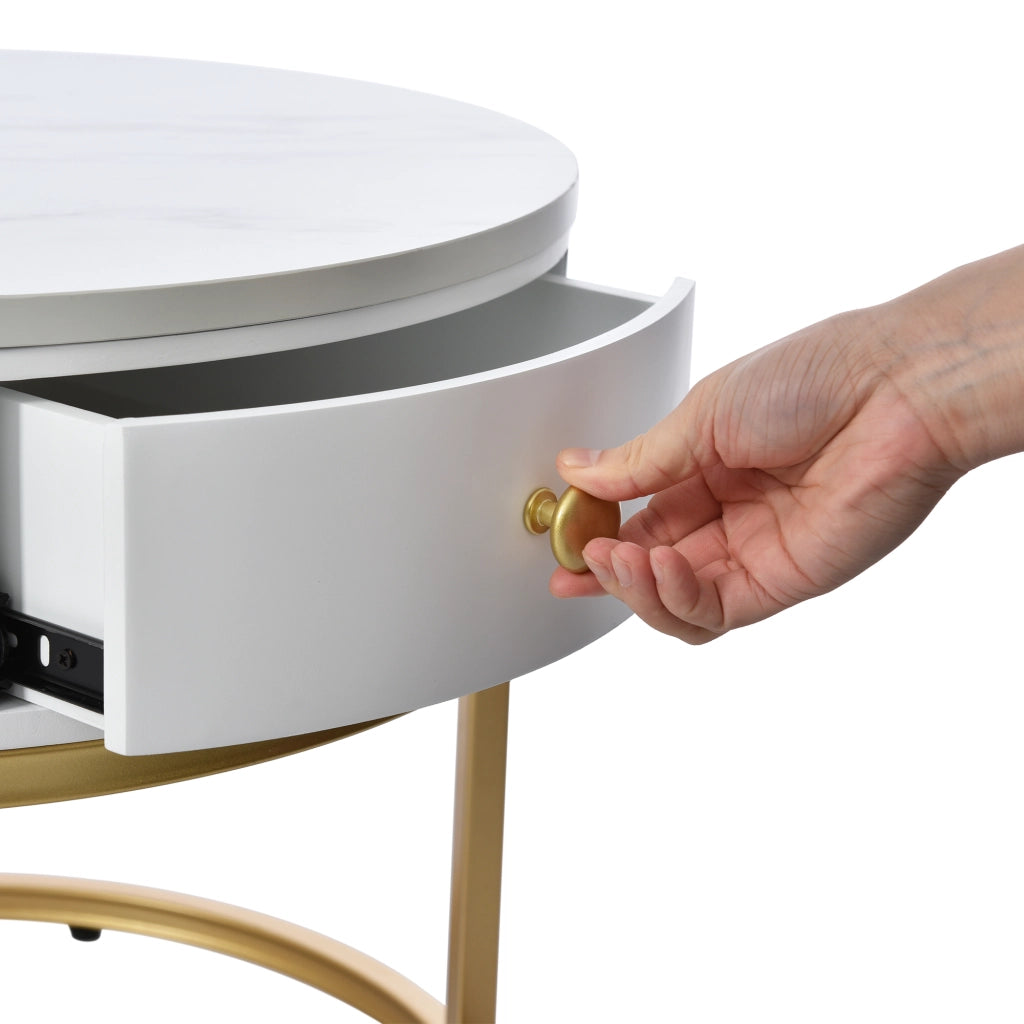 Tavolini bassi a incastro rotondi set di 2 in MDF bianco lucido effetto marmo con struttura in metallo dorata