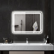 Specchio da bagno LED 50x70 cm con Bluetooth, funzione anti-appannamento, touchscreen e luce regolabile argento