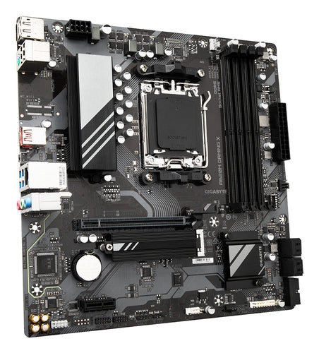 GIGABYTE A620M GAMING X Scheda Madre - Supporta CPU AMD Ryzen 8000, 8+2+1 Fasi VRM Digitale, fino a 8000MHz DDR5 (OC), 1xPCIe 4.0 M.2, GbE LAN, USB 3.2 Gen 2