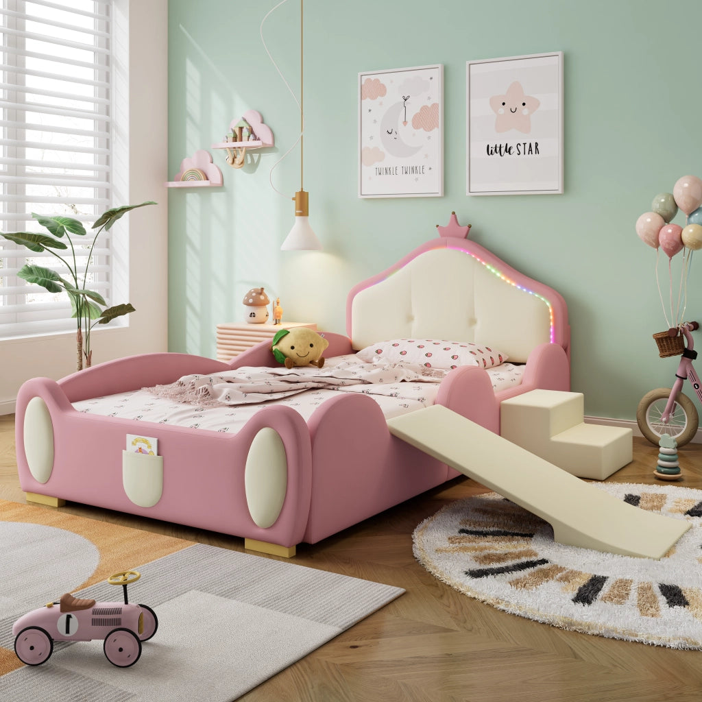 Letto imbottito per bambini 90x200 cm in PU rosa e beige con corona; LED; scivolo e scaletta per cameretta