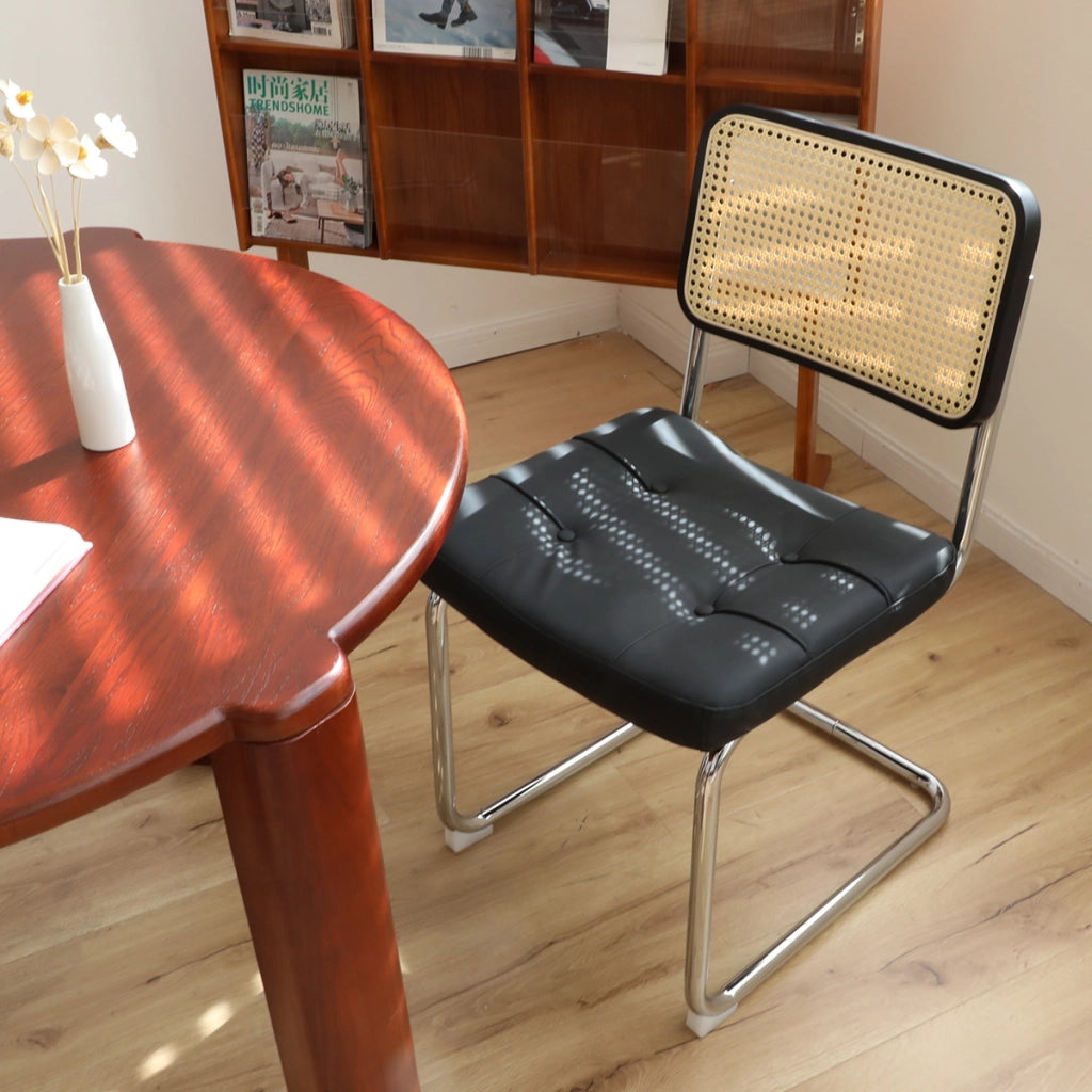 Sedie da Pranzo Set 4 Pezzi Imbottite ¨C MINIMAL ¨C Similpelle con Gambe in Metallo Cromato